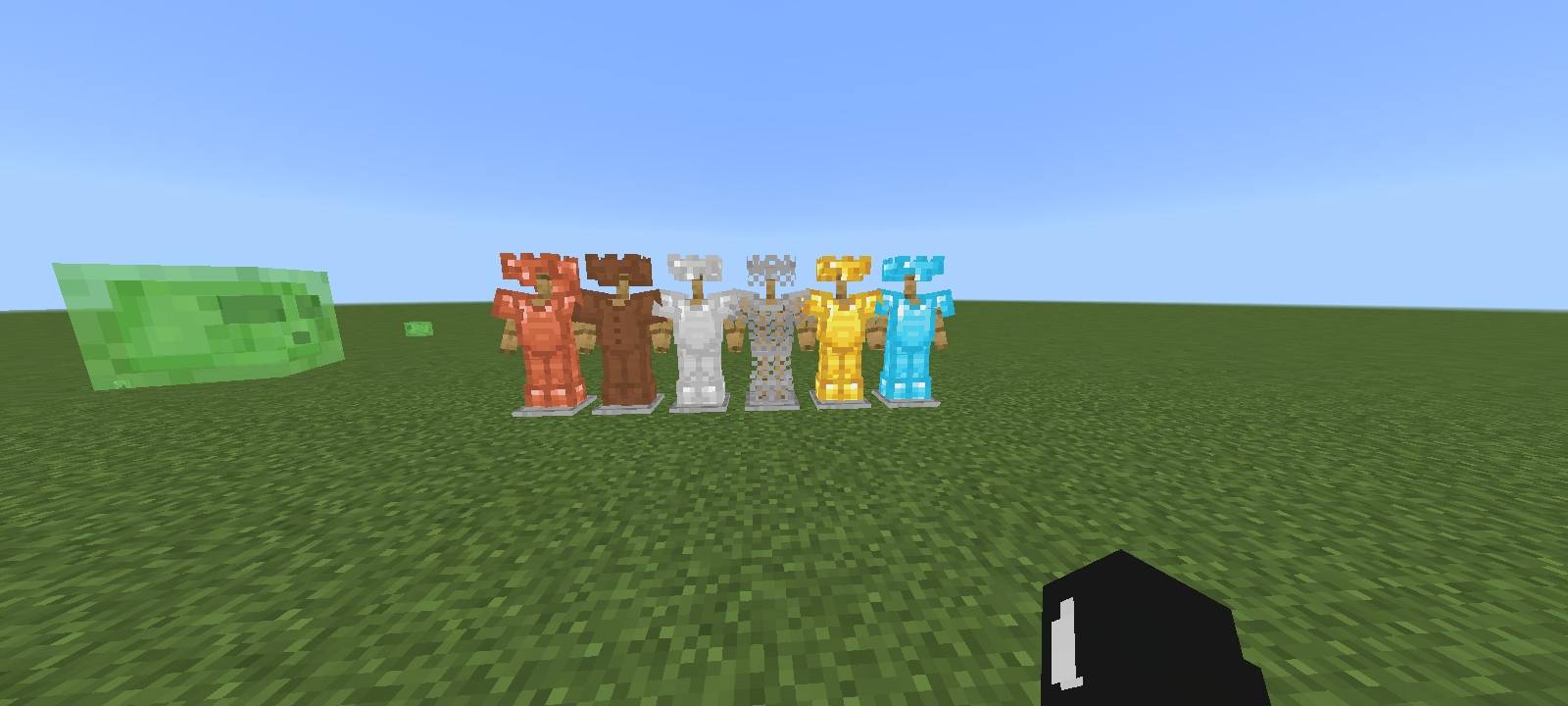 Armor + Crown + enchantments glint and ToolsReimagined (Aqua) — screenshot 1